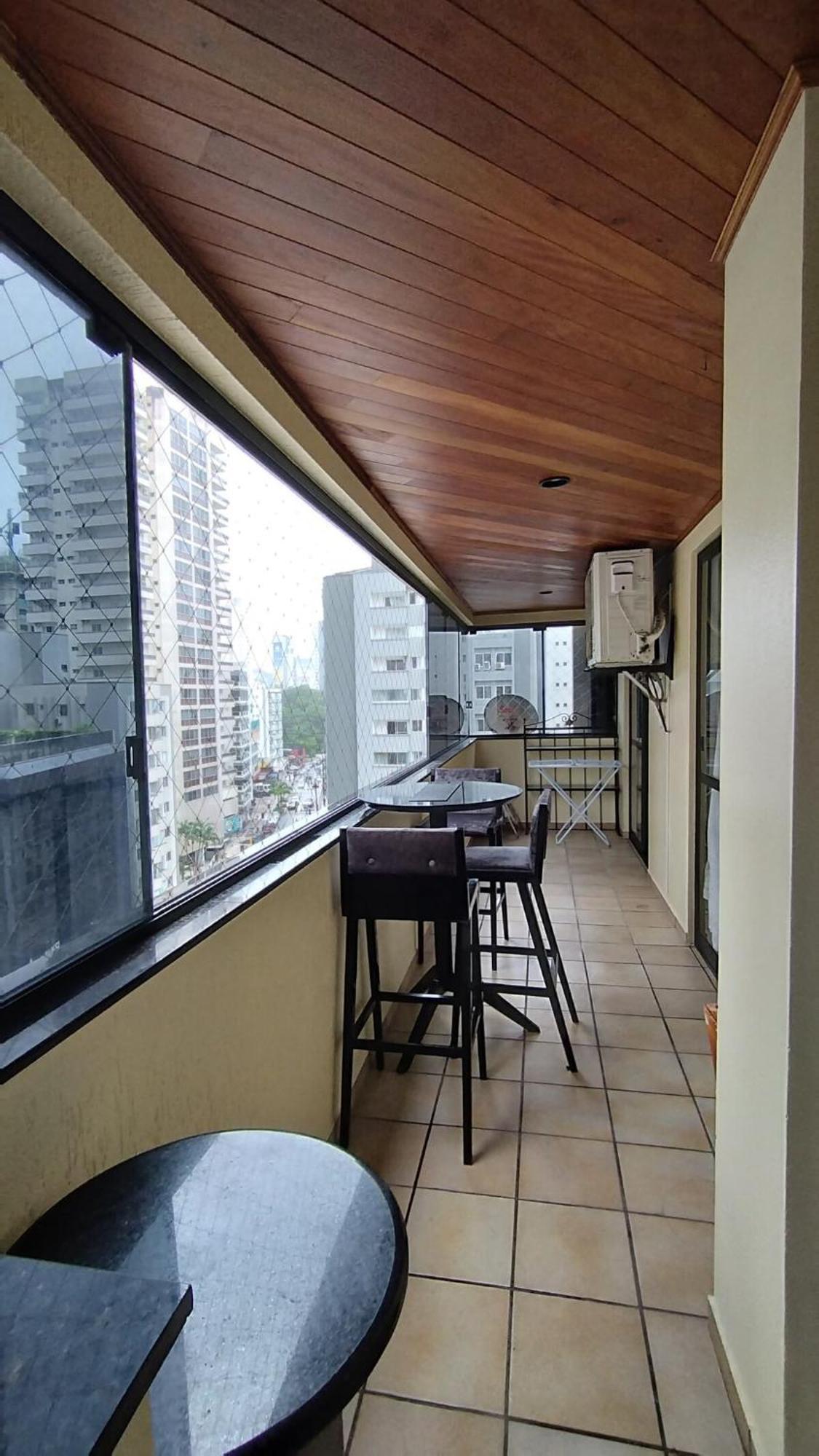Apto 3 Dorm,garage,150m Beach! * Balneário Camboriú
